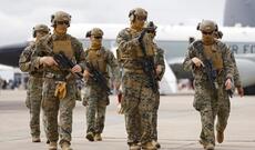 Pentaqon İrana qarşı əməliyyatlar üçün 3000 paraşütçü göndərməyə hazırlaşır