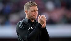 "Nyukasl Yunayted" "Barselona"ya 7-2 hesabı ilə məğlub olmasına və Premyer Liqada 12-ci yerə sahib olmasına baxmayaraq Eddi Hounu işdən çıxarmayacaq