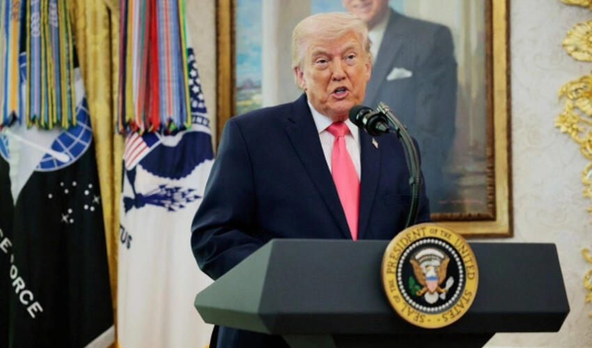 Tramp İranın nüvə silahlarından birdəfəlik imtina etməyə hazır olduğunu açıqladı