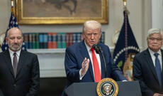 Tramp Hörmüz boğazının ələ keçirilməsi əməliyyatına hazırlıq barədə danışıb