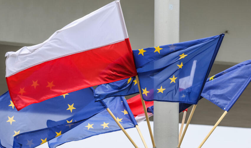 Polşa beş illik pasportu olan rusların ölkəyə girişini qadağan edib