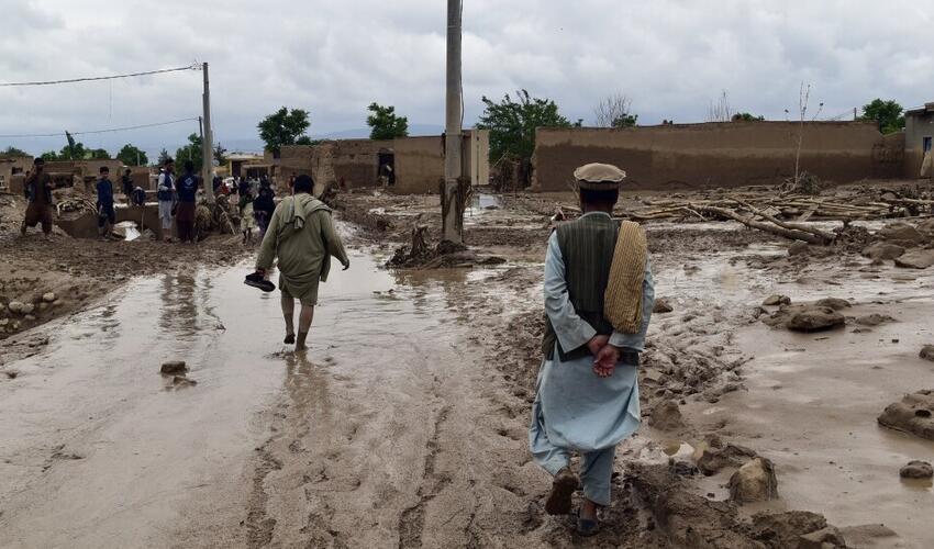 Əfqanıstanda daşqınlar və torpaq sürüşmələri: 99 nəfər ölüb