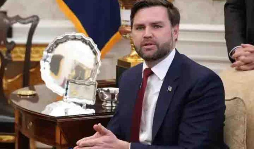 Vens Trampın təhdidləri fonunda İranla danışıqlara hazırlaşır