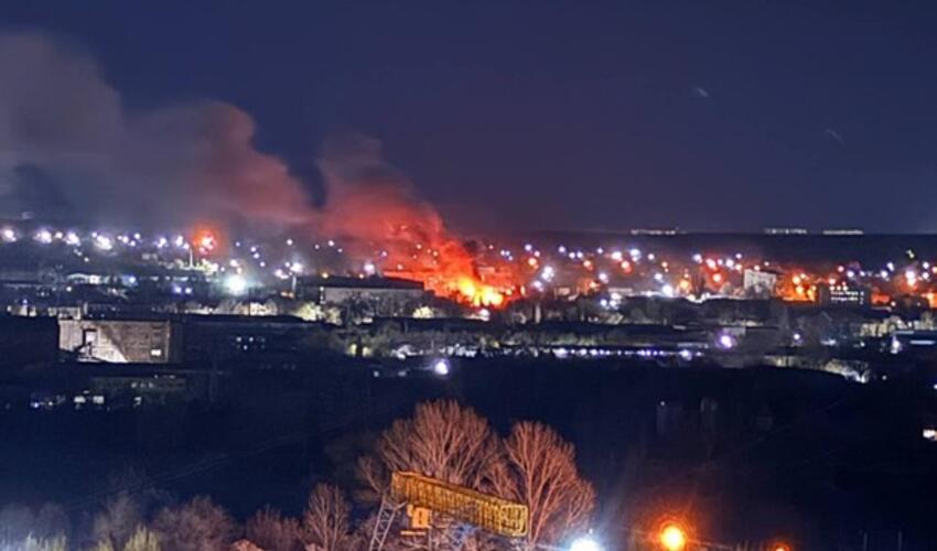 Hücumdan sonra Luqansk və Krımda böyük yanğınlar baş verir