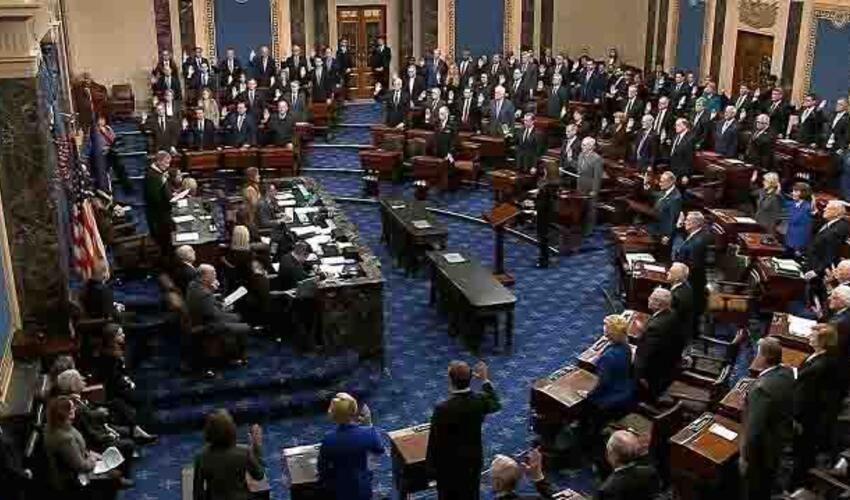 ABŞ Senatında Trampın hərbi səlahiyyətlərinin məhdudlaşdırılması müzakirə olunur