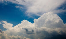 Sabah hava Bakıda dəyişkən buludlu, dağlıq və dağətəyi rayonlarda arabir yağıntılı olacaq