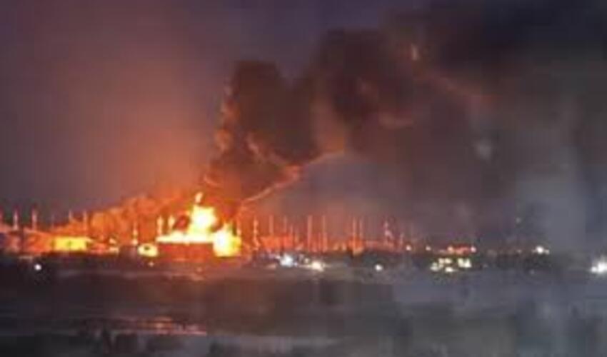 Rusiyada Neft Nasos Stansiyasına dronlar hücum edib, güclü yanğınlar baş verib