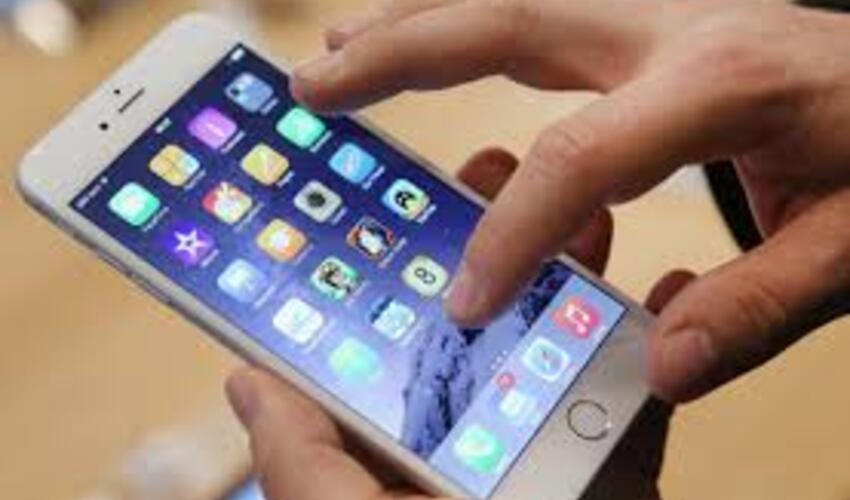 Bir söz telefonunuzun dinlənilməsinə və sirlərinizin oğurlanmasına kifayət edir