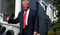 Tramp İrana qarşı zərbələri bərpa etməyi düşünür