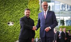 Ukrayna Prezidenti Volodimir Zelenski çərşənbə axşamı Berlinə səfər edəcək