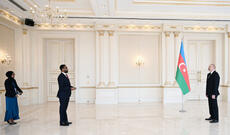 Prezident İlham Əliyev Somalinin Azərbaycanda yeni təyin olunmuş səfirini qəbul edib