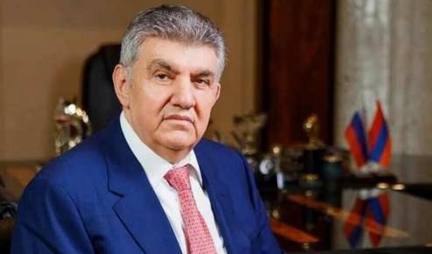 Rusiya Rusiya Erməniləri İttifaqının rəhbərini dəyişdirməyi düşünür