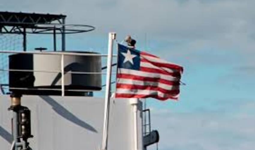 Ukrayna dronları Krasnodar diyarında Liberiya bayrağı altında üzən neft tankerinə hücum edib