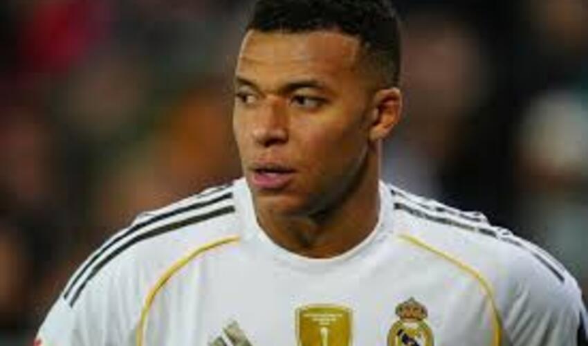Kral klubu"Real" Madridin  diktator və eqoist Mbappe problemi