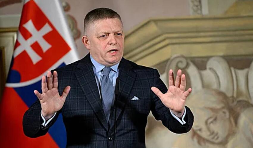 Fitso: Avropa İttifaqının rəhbərliyi heç də üzv dövlətlərin maraqlarına xidmət etmir