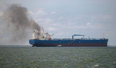 ABŞ məhdudiyyətləri tətbiq edildikdən bəri ilk dəfə Pakistan tankeri Hörmüz boğazından keçib