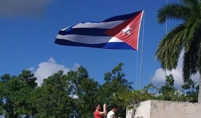 Kastronun nəvəsi Trampa gizli məktub göndərib