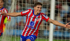 PSJ argentinalı hücumçu Julian Alvaresi heyətinə qatmaq niyyətindədir