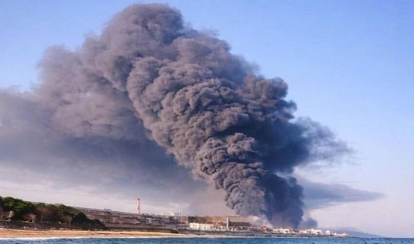 Tuapse neft emalı zavodunda baş verən yanğın beş gündür ki, davam edir