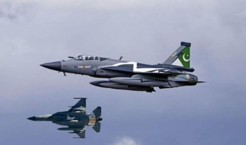 Pakistan Sudana silah satışını dayandırdı