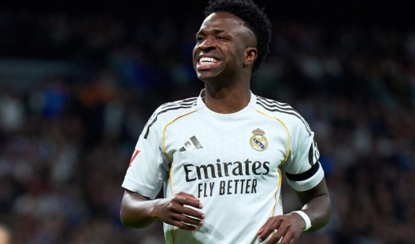 Arbeloa "Real"ın Vinisiusla müqaviləsinin uzadılması barədə suala cavab verib