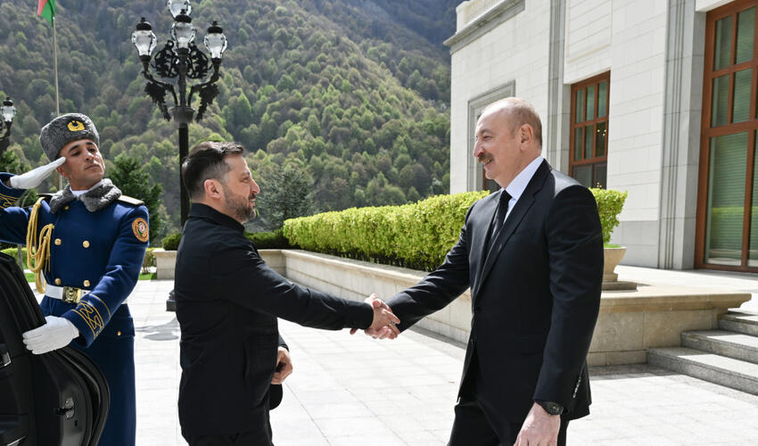 Qəbələdə Azərbaycan Prezidenti İlham Əliyevin Ukrayna Prezidenti ilə təkbətək və geniş tərkibdə görüşü olub