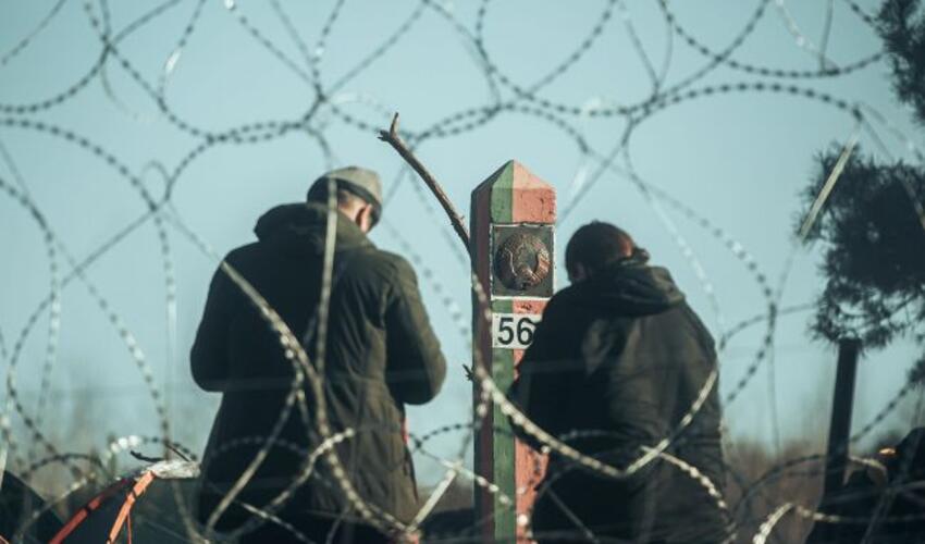 AB-dən deportasiyaların sayı sürətlə artır, lakin Avropa Komissiyası hələ də narazıdır