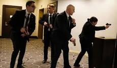 CNN: Trampın qəbulunda otelin foyesində atışma baş verib