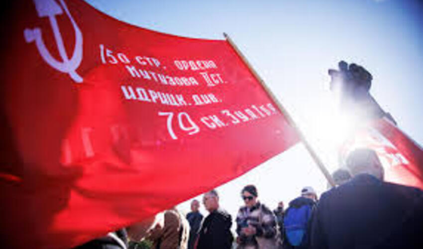 Rusiya və Sovet simvolları 8 və 9 may tarixlərində Berlində yenidən qadağan ediləcək
