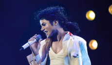 Maykl Cekson haqqında biografik film gəlir rekordu qırdı