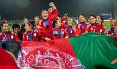 Əfqanıstanlı qadın futbolçulara "Taliban"ın qadağasına baxmayaraq, milli komanda üçün oynamağa icazə verildi