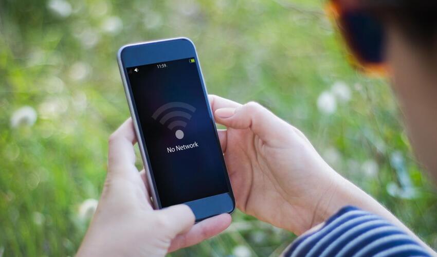 Moskva və Sankt-Peterburqda mobil internet xidməti dayandırılıb