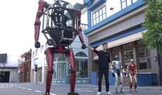 Çində insanlı transformasiya robotu təqdim edilib-Video