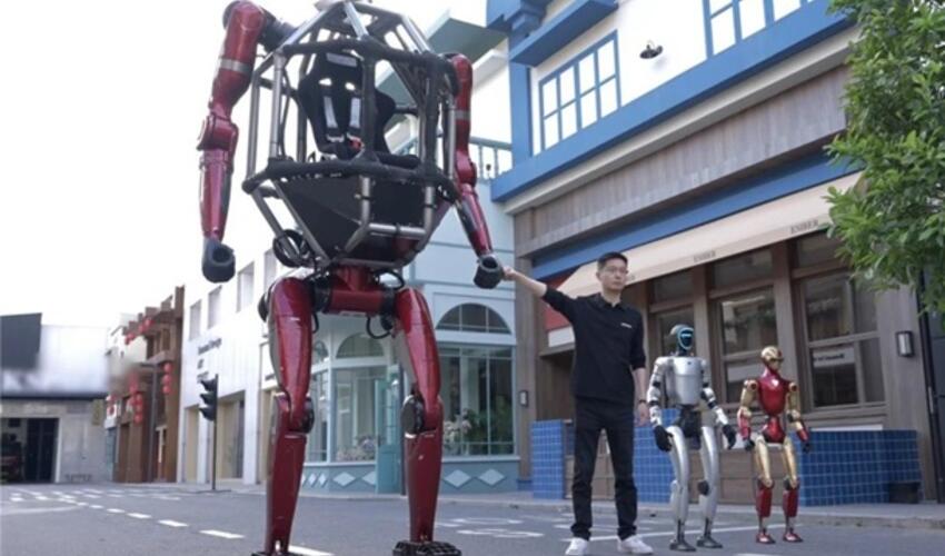 Çində insanlı transformasiya robotu təqdim edilib-Video