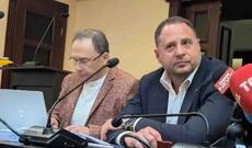 Ukrayna Prezidentinin Ofisinin sabiq rəhbəri Andrey Yermakın pulların yuyulması işi üzrə həbs edilib