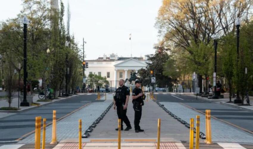 Ağ Evin yaxınlığında atışma səsləri eşidilib, bina xüsusi təyinatlı qüvvələr tərəfindən mühasirəyə alınıb