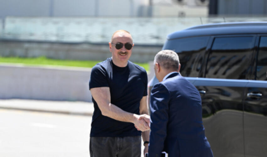 Prezident İlham Əliyev Xankəndidə əsaslı şəkildə yenidən qurulmuş Mədəniyyət Mərkəzinin açılışında iştirak edib