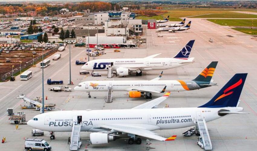 Sloveniya İsrail təyyarəsi ilə turist daşıyanlar üçün hava limanını bağlayır