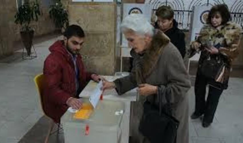 Ermənistan keçiirlən parlament seçkiləri Azərbaycanda diqqətlə izlənilir
