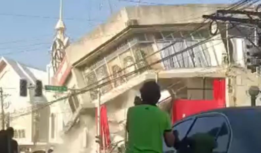 Filippində güclü zəlzələ baş verib, sunami təhlükəsi elan edilib
