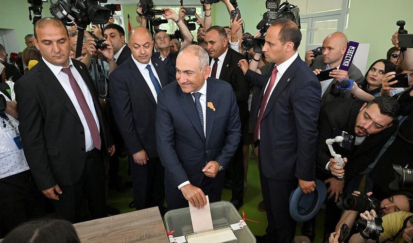 Son nəticələr: Nikol Paşinyanın partiyası seçkilərdə qalib gəldi