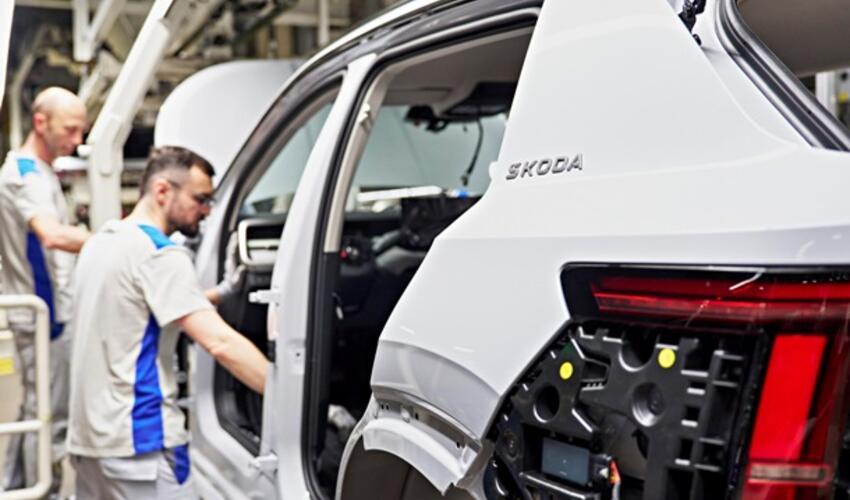 Skoda əlverişli qiymətə Epiq elektrik krossoverinin seriyalı istehsalına başlayıb
