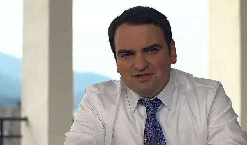 Karapetyanın qardaşı oğlunun Ermənistandan çıxmasına qadağa qoyulub