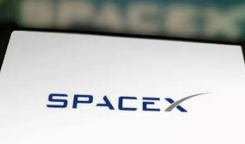 Mask SpaceX qaynaqçılarını IPO ilə milyonçuya çevirdi