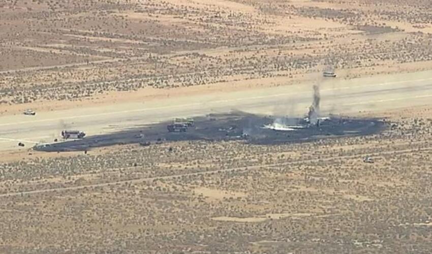 ABŞ-da B-52 nüvə bombardmançı təyyarəsi qəzaya uğrayıb