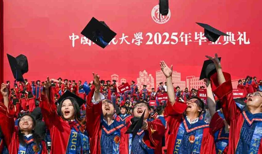 Çində süni intellekt səbəbindən universitetlərdə 12 min ixtisas ləğv edilib