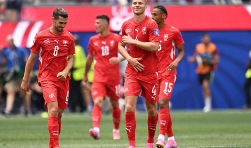 Futbol üzrə Dünya Çempionatı: Çexiya heç-heçə etdi, İsveşrə və Kanada böyük, Meksika isə minimal  hesabla qələbə qazandı
