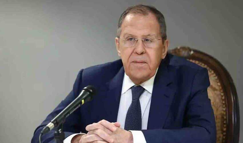 Lavrov Rusiyanın Ukrayna ilə danışıqları bərpa etməyə hazır olduğunu bildirib