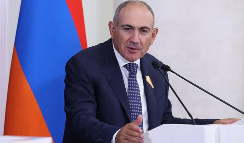 Paşinyan "İnnoprom" sərgisində iştirak etmək üçün Yekaterinburqa gəlib