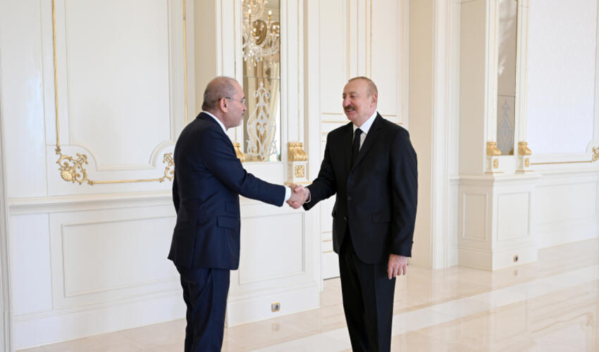 Prezident İlham Əliyev İordaniya Baş nazirinin müavini, xarici işlər və mühacir məsələləri nazirini qəbul edib